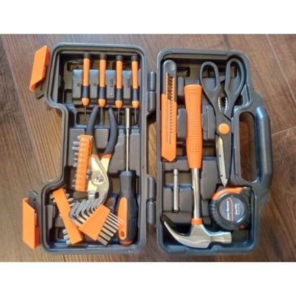 39 Piece Tool Set General Household Hand Kit with Plastic Toolbox Storage - Picture 1 of 2